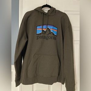 EUC Patagonia Uprisal Hoody